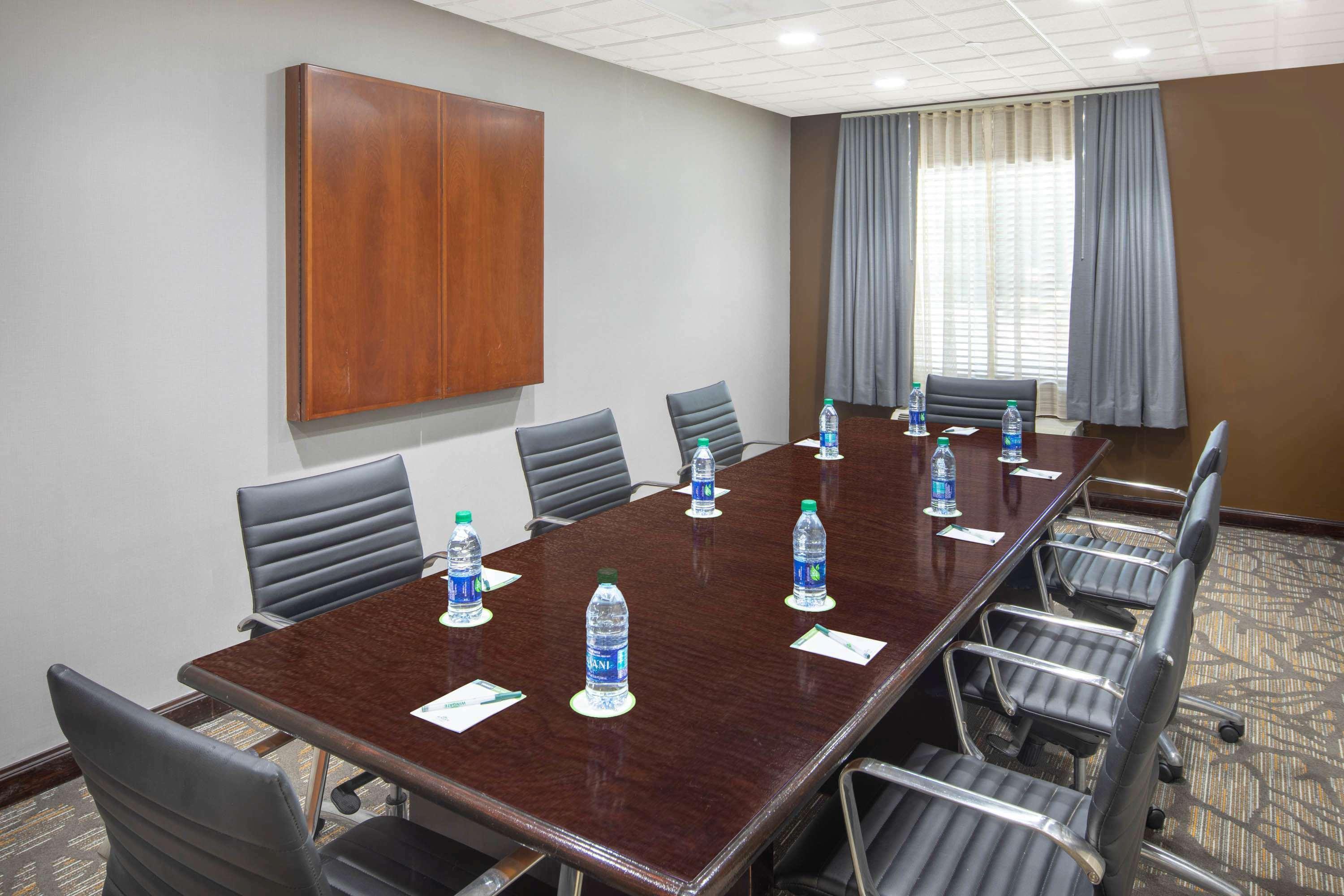 Wingate By Wyndham Greenville Airport Extérieur photo